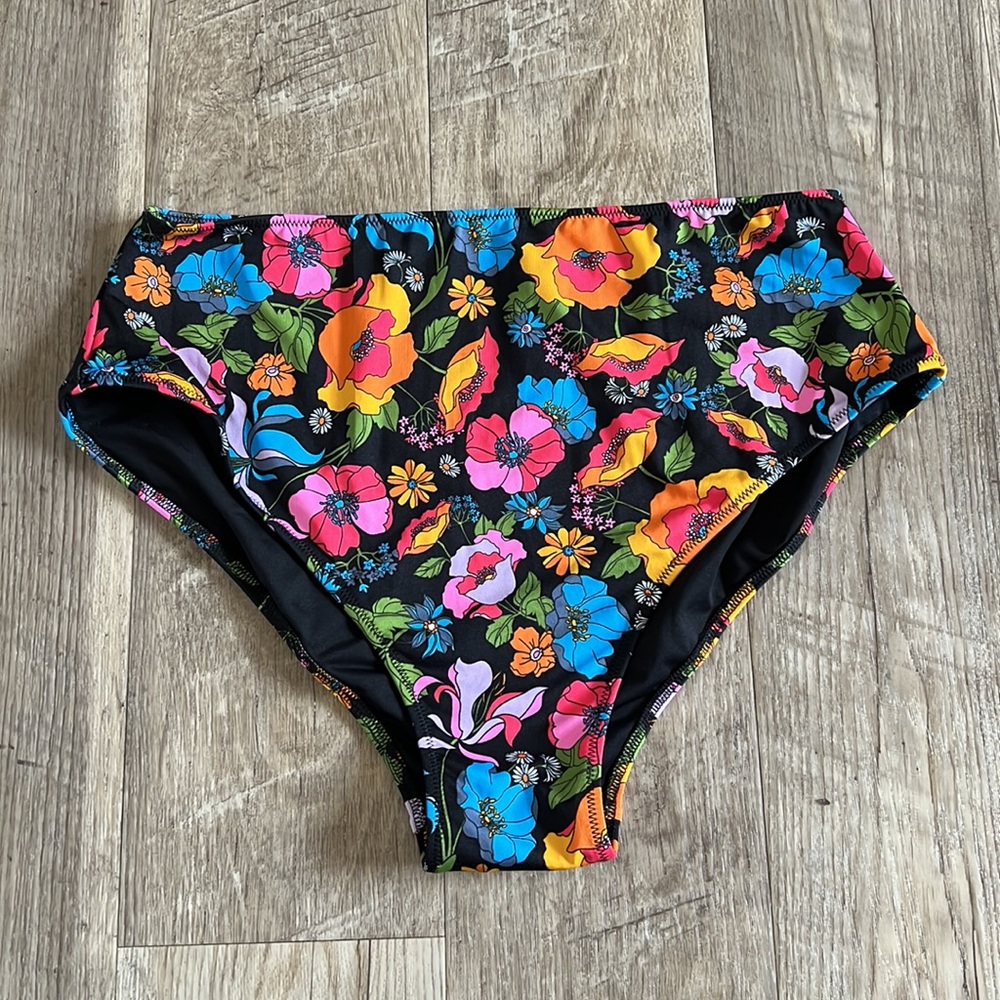 NWT PINK by Victoria’s Secret High Waist Mini Bikini Bottom.
